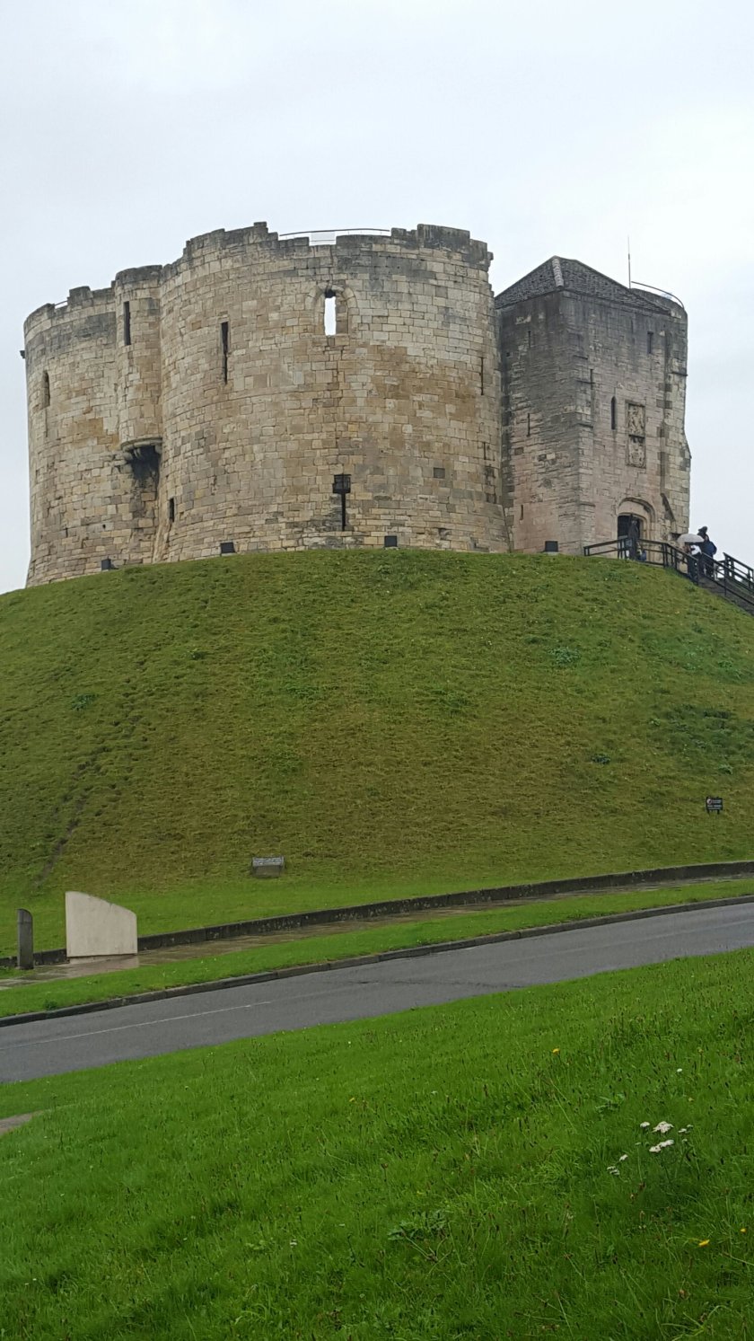 Clifford_Tower_York